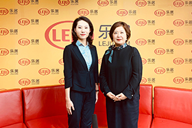 金征遠皇家移民總裁受邀新浪專訪“打卡美國移民/教育/工作/生活”